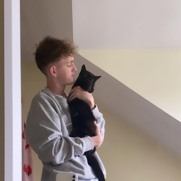 buy tiktok account