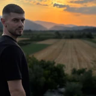 buy theme page
